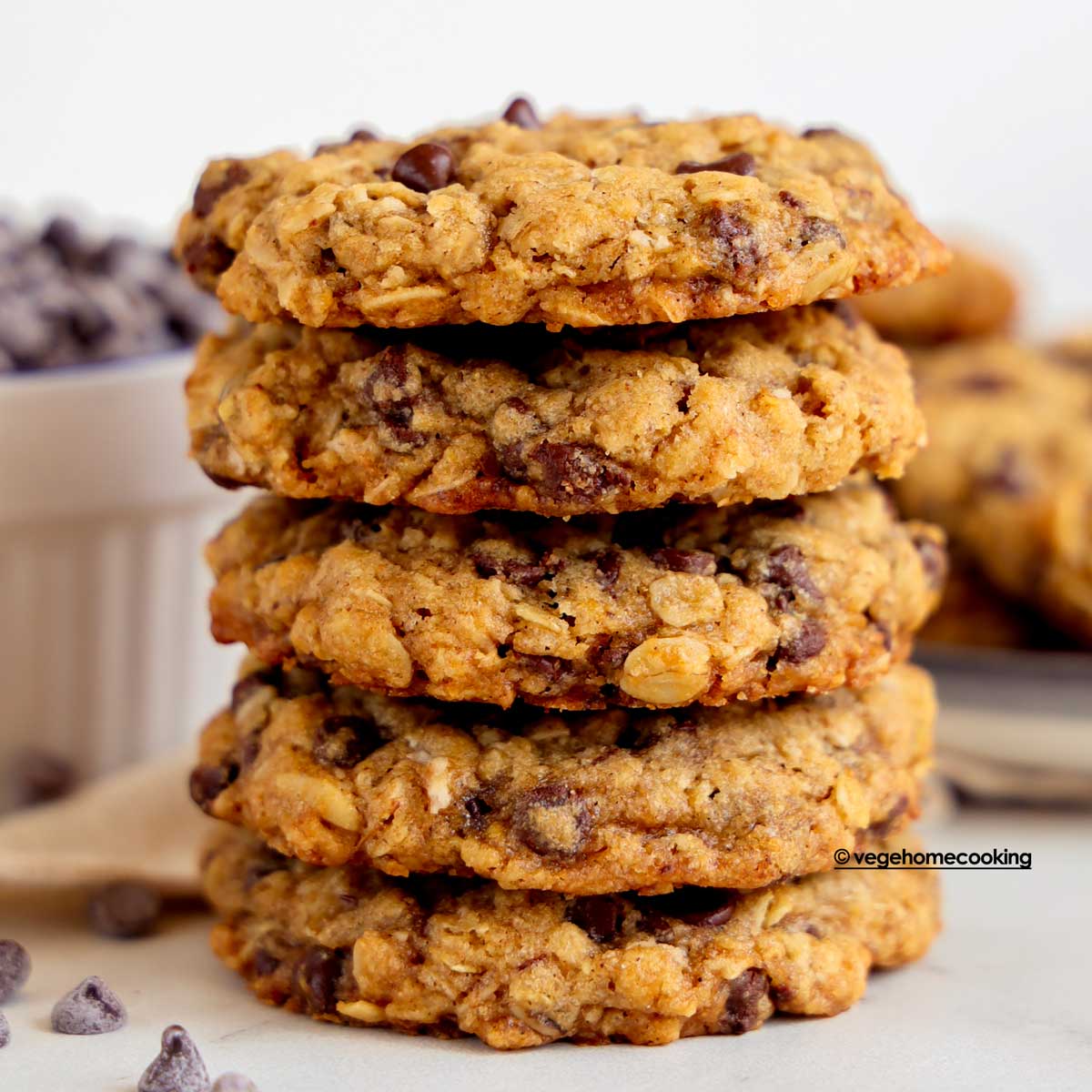 Oatmeal Chocolate Chip Cookies (Eggless)