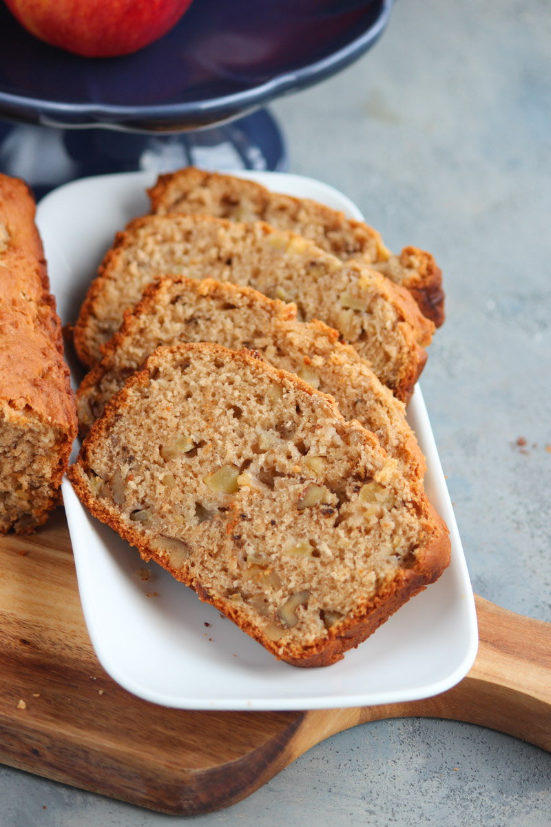 Apple and Walnut Bread Eggless - Vegehomecooking All Recipes