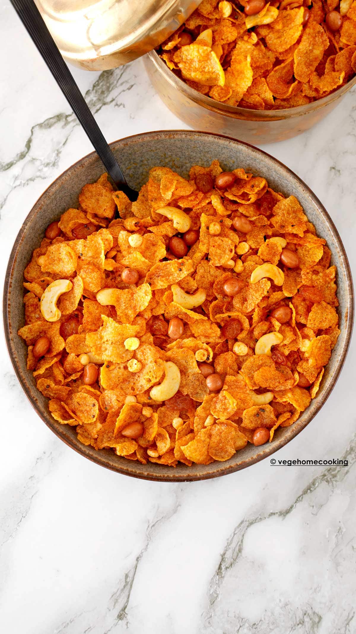 Cornflakes Chivda (Cornflakes Chevdo)